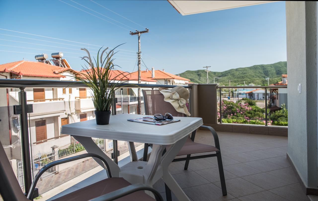 Ioranna Studios - Sarti Sithonia Luaran gambar